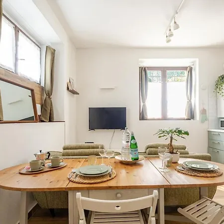 Storico In Anni '30 - Vicino Al Centro * Como