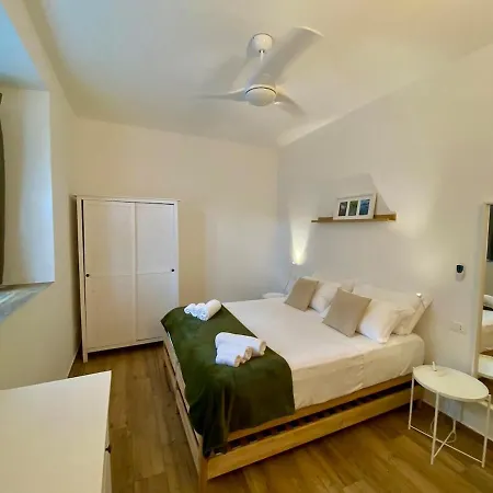 Storico In Anni '30 - Vicino Al Centro