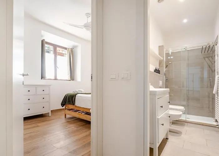 Storico In Anni '30 - Vicino Al Centro * Como